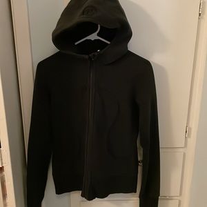 Lululemon size 8 scuba black jacket